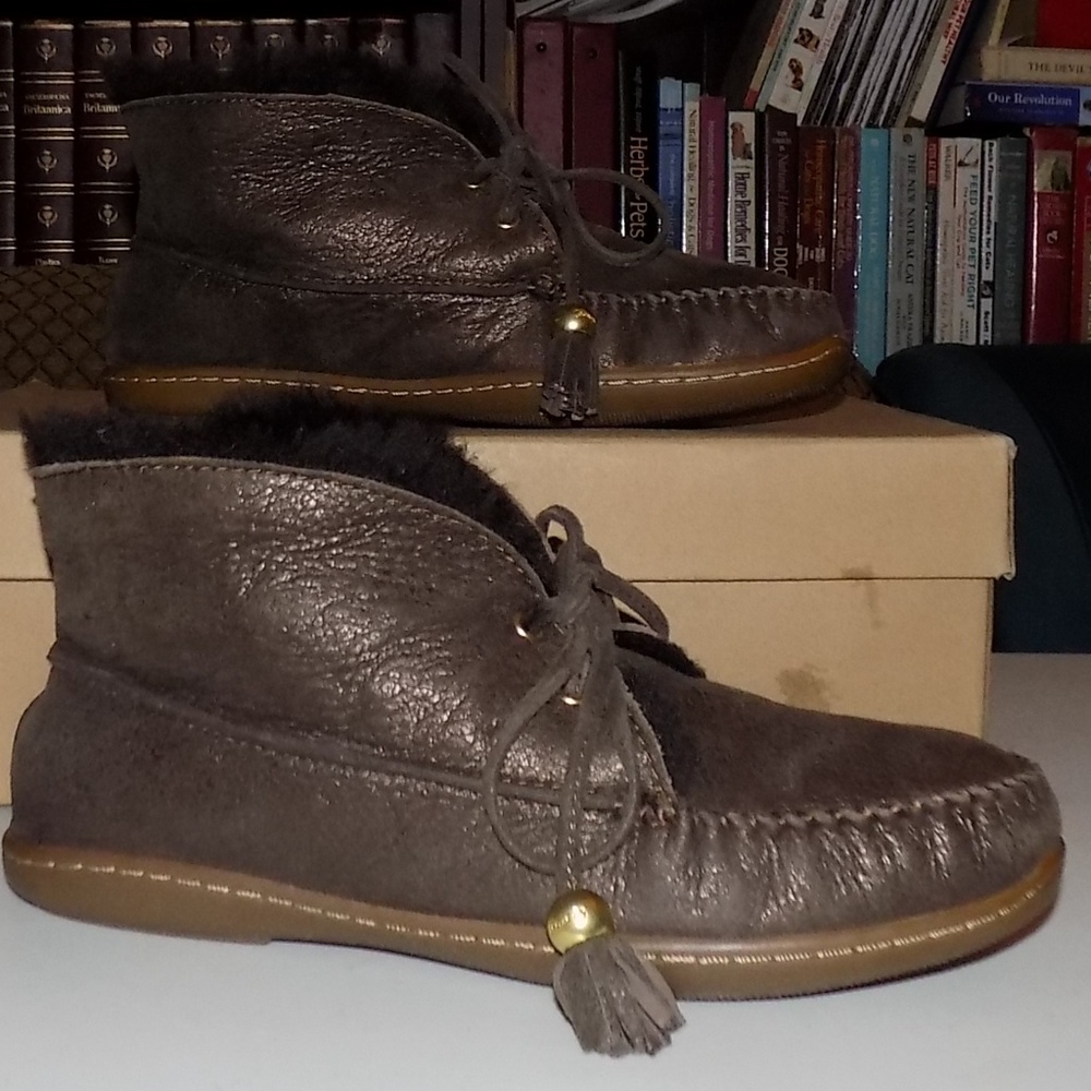 Coach  Janie Brown leather/Shearling moccasin 6B - Picture 3 of 8